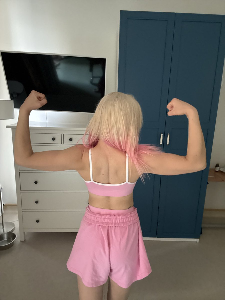 beast_kys's tweet photo. @FemWresCustoms
#mixedwrestling #femalewrestling #femalewrestling

Leveling up for the bigger boys!!!! Get ready!!!! 😈😈👹

I went to Brazilian Jiu-Jitsu yesterday, so results in terms of technique won't take long to show 🤸‍♂️🏋️🤼‍♀️ https://t.co/OVejFWKSeq
