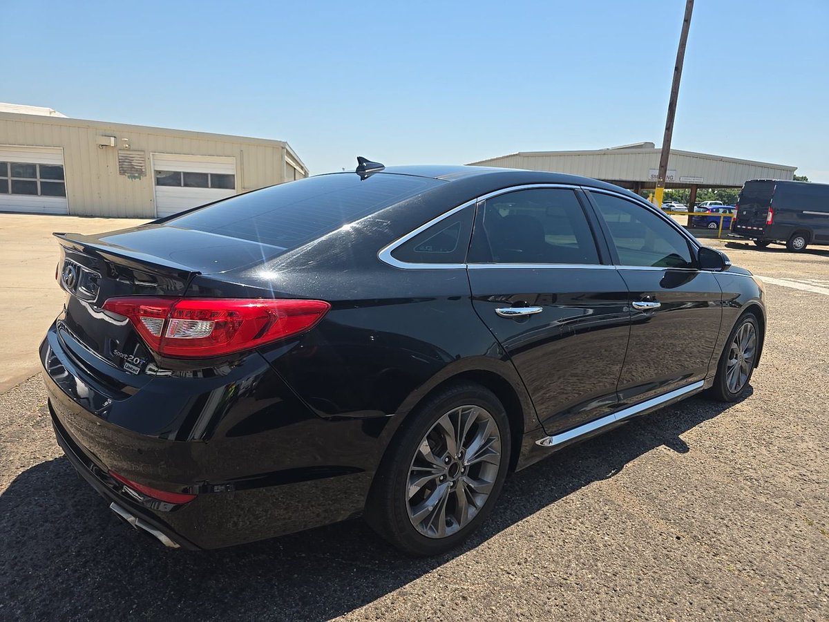 carlofty's tweet photo. This is the 2015 Hyundai Sonata 2.0T Limited

Black Exterior | Black Interior

How much would you pay for this? 🤔 https://t.co/OMuvy0Ck4s