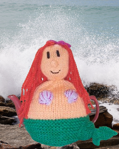 TeaCosyFolk's tweet photo. The Mermaid Tea Cosy brings a splash of ocean magic to teatime, with her flowing hair & shimmering tail. A charming knit for anyone who loves a bit of under‑the‑sea whimsy
https://t.co/0J1iYme98f #knit #knitting #mermaid #nevernotknitting #knitknitknit #loveknitting #knittinglove https://t.co/0cq5lndtya
