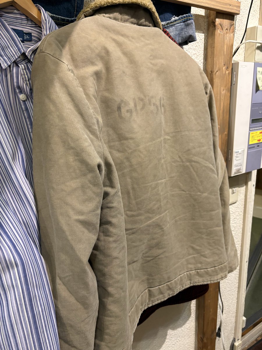 howdy_88's tweet photo. N−1デッキジャケット
1970s ビンテージです♪
民間用
size L https://t.co/tHAT3d4MGZ