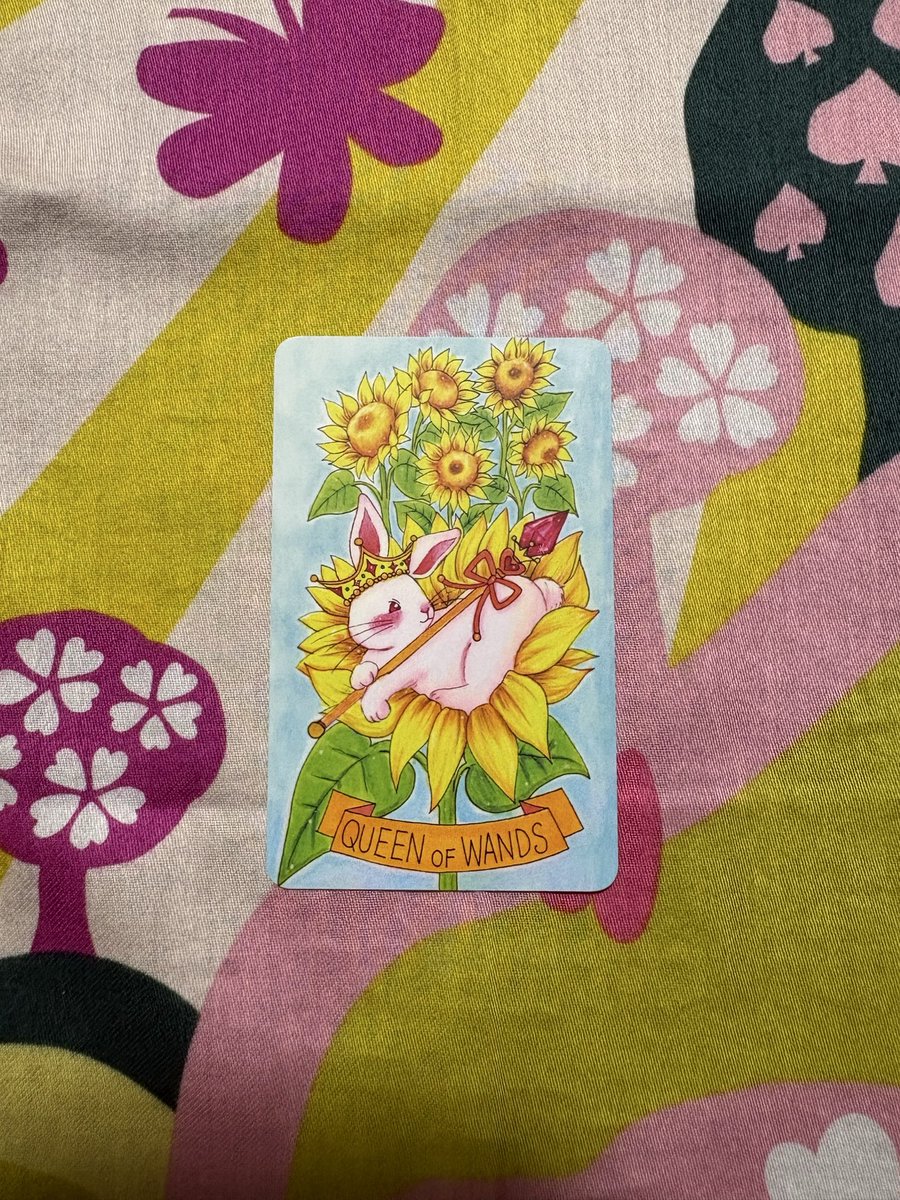 hadukifumi823's tweet photo. 🌻6/27(土)🌻
あなた様の魅力を発揮できる場面がやってきそうです💪
遠慮せず、ご活躍して下さい✨

少し緊張する時も、余裕ですけど？とハッタリをかますくらい強気でいきましょう✨

#タロット占い
#ふみくじ https://t.co/8nVOgPbYng