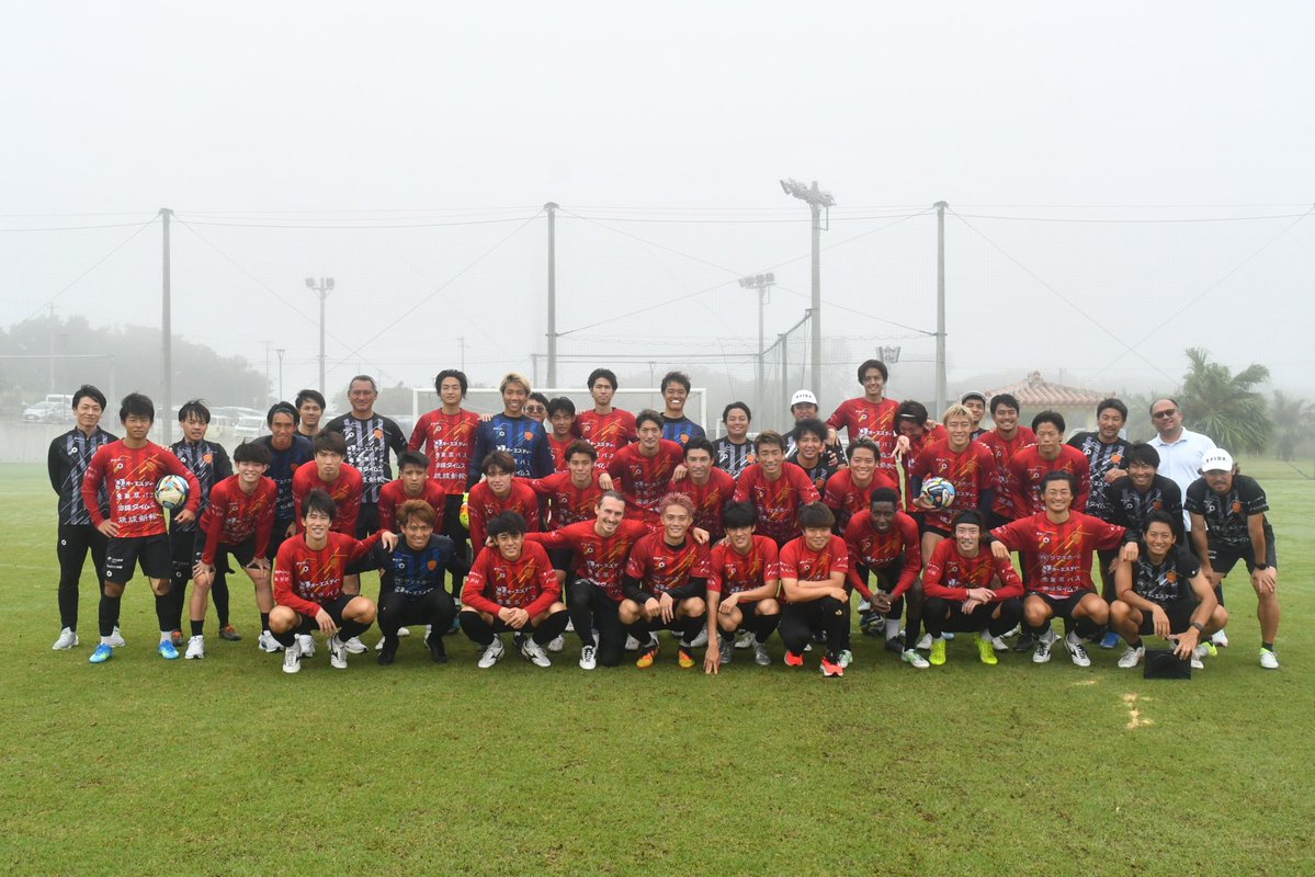 yota_040708's tweet photo. FC琉球の力になれず悔しい気持ちでいっぱいです。沖縄で多くのことを学び、人として成長することができました。
脳震盪で難しい時間が続いていますが、必ず復帰し、活躍する姿を沖縄へ届けられるように頑張ります。
FC琉球の今後の活躍を心から応援しています！
半年間本当にありがとうございました！ https://t.co/DMtERKZPKf