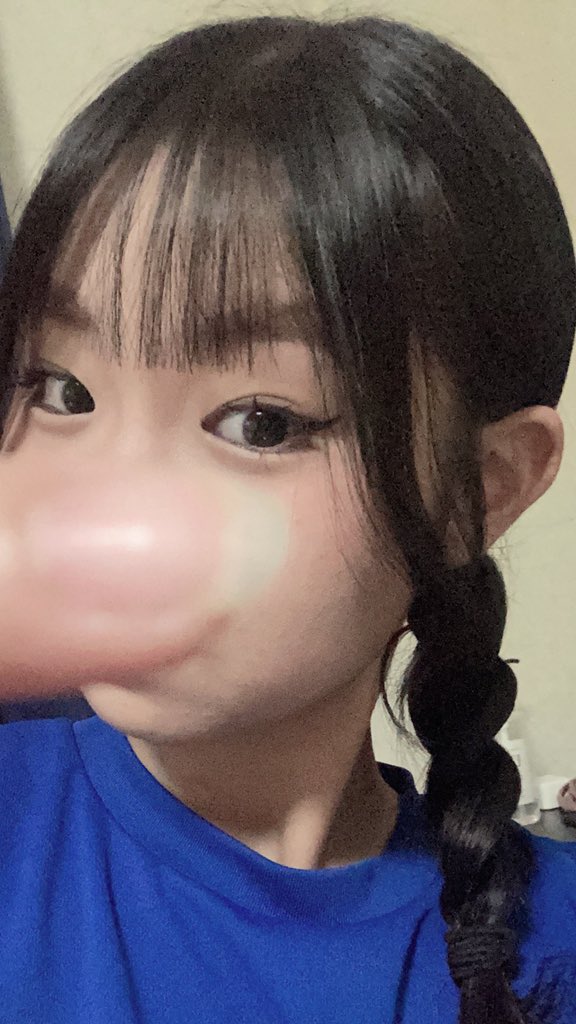 malmalmil_09's tweet photo. 意外と三つ編み可愛くないか？ https://t.co/nSNZYRGGV6