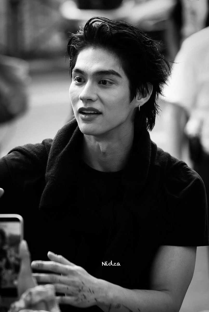 NIDZA7822's tweet photo. 🖤🤍🇹🇭 

BRIGHT AMI PARIS SS27
#AmiSS27xBRIGHT
#AmiParisxBRIGHT
#AmiSS27 #AmiParis
#bbrightvc @bbrightvc https://t.co/Hq4TW3qqgn