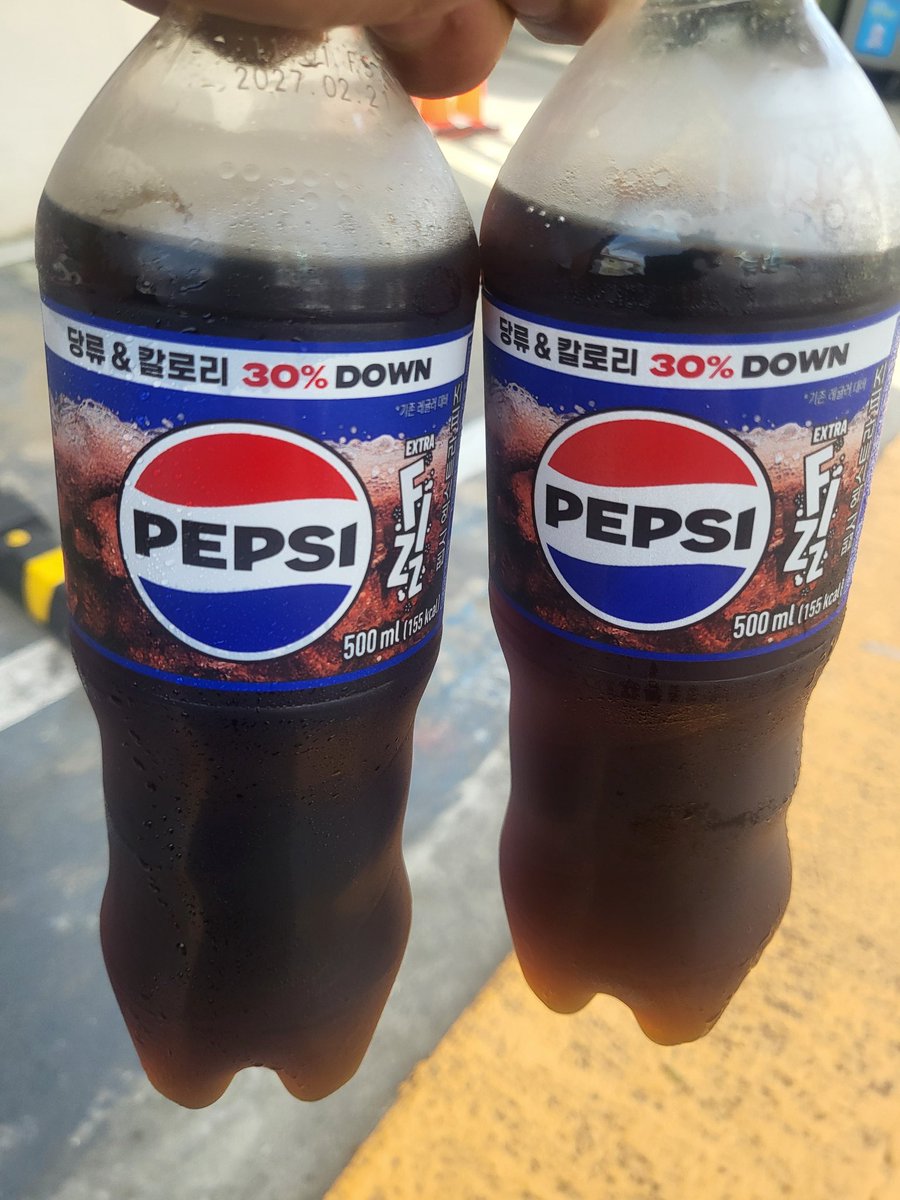 BC_Signa's tweet photo. 이거 생각보다 덜 달고 탄산 세서 좋더라 https://t.co/Uybq2abvaX