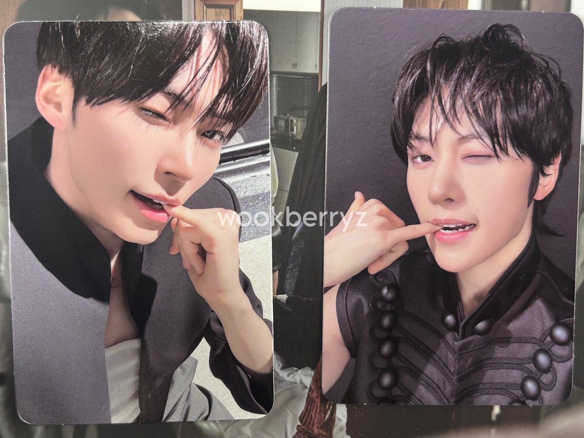 wookberryz's tweet photo. ZB1 TARGET EXCLUSIVES ARE FINGER BITE POBS…. MY PULLS 😫😫😫 https://t.co/0V3NgOGCjR