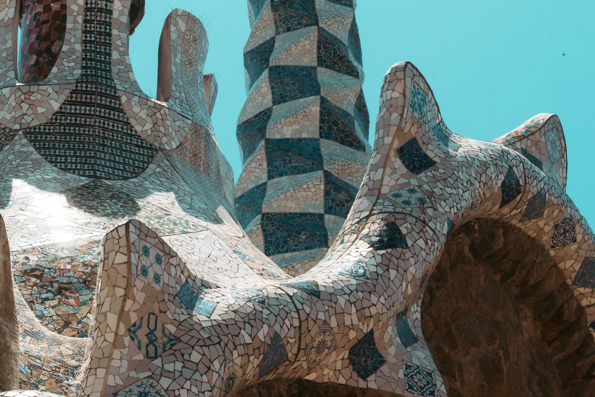 derryainsworth's tweet photo. Frames of Barcelona https://t.co/xUU8ggypeM