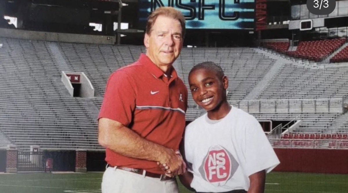 ChadSimmons_'s tweet photo. NEWS: Jeremiah Beverley’s dream to play for Alabama is coming true. He has committed to the Tide. 

“I’ve been growing up around that program since I was 6 years old. It means the world to me.”

Read: https://t.co/2eKqDrLCPQ https://t.co/Eb5WARoNDO