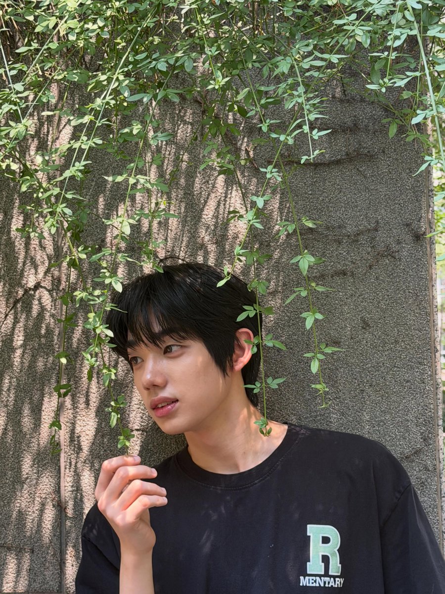 JUN181__'s tweet photo. 😭😭😭😭😭😭😭😭😭😭😭😭😭난 형준이 좋아해😭😭😭😭💕💕💕💕💕💕💕💕😭😭😭 https://t.co/6CUh3N4K4p
