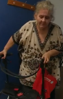 TPSOperations's tweet photo. MISSING:
Guinevere, 52
- last seen May 15, in the Coxwell Ave and Dundas St E area
- described as 5'4, heavy build, white/brown hair, blue eyes and walks with a walker
- unknown clothing description
#GO1215236
^se https://t.co/vYWpSzrYZM