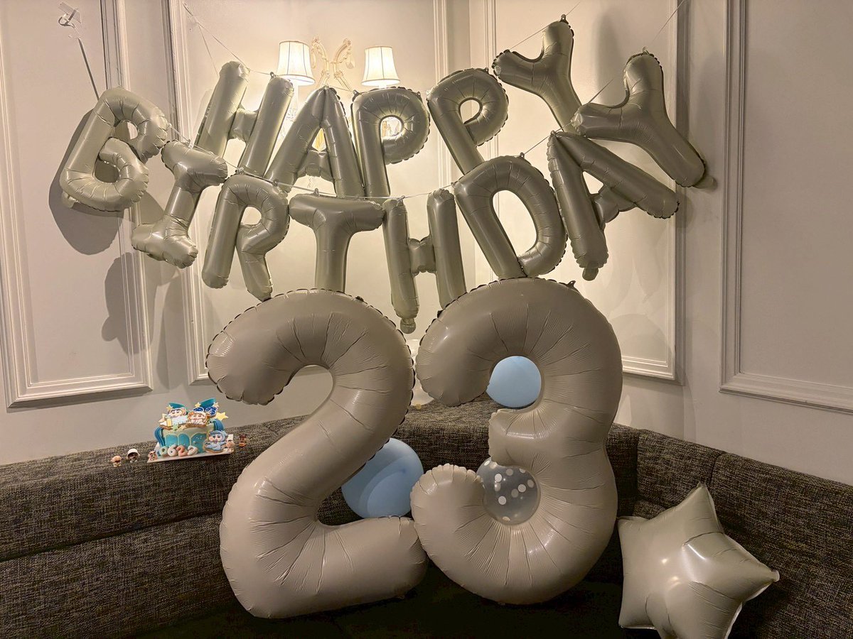 Babyraulchan's tweet photo. ラウールちゃんお誕生日おめでとう🌟

何があってもずーっとラウールちゃんの味方なので23歳もラウールちゃんらしく自由に新しいことガンガン挑戦して楽しい1年にしてね🤍23歳も幸せが溢れますように🎀｡･ﾟ♡ﾟ･｡🎀｡･ﾟ♡ﾟ･｡🎀 ｡･ﾟ♡ﾟ･｡🎀

 #ラウール生誕祭2026  #ラウール生誕祭 https://t.co/i1Fh6vy2A6