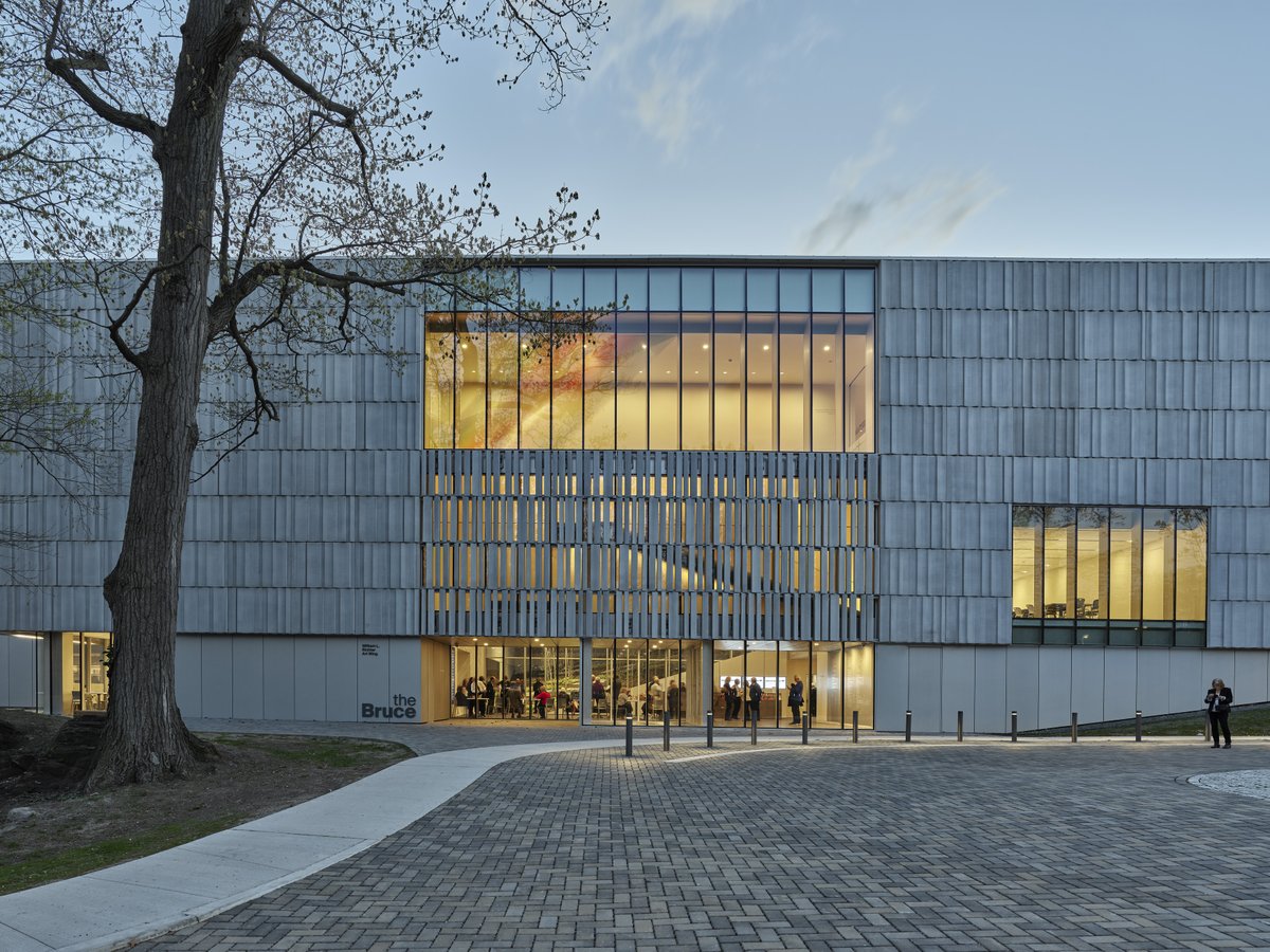Architizer's tweet photo. #ArchitizerAwards

Inspired by the region's stone quarries, the Bruce Museum's new cast stone façade shifts with changing daylight. The expansion also introduces new galleries, public gathering spaces, and a clearer visitor experience.

📍Greenwich, CT, United States
Project by: EskewDumezRipple
Photos by: Tim Hursley
Details: https://t.co/tBCDAwDBxd
