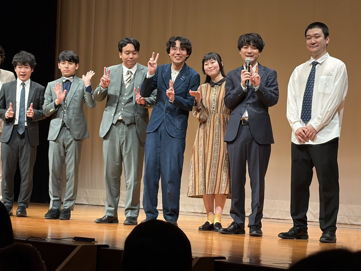 nabe3tanabe's tweet photo. #超能力少年17
#超能力少年
ジェスチャーゲームで腹抱えて笑った。毎月やってるし、無茶苦茶面白いのに割と席空いてるからみんな行ってみた方が良い。

明らかに俺だけスマホ準備するのが遅くてテンパった結果、全員を写すことに失敗して非常に情けなかった。 https://t.co/HvN2MqZ73X