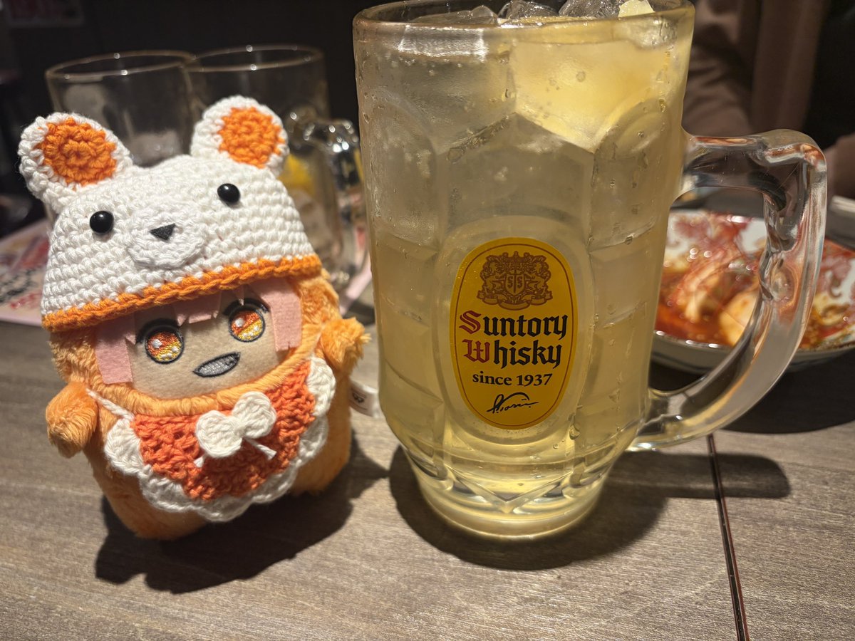 springimiii7's tweet photo. メガハイボール飲んじゃうもんね！ https://t.co/0EDLWLhu3i
