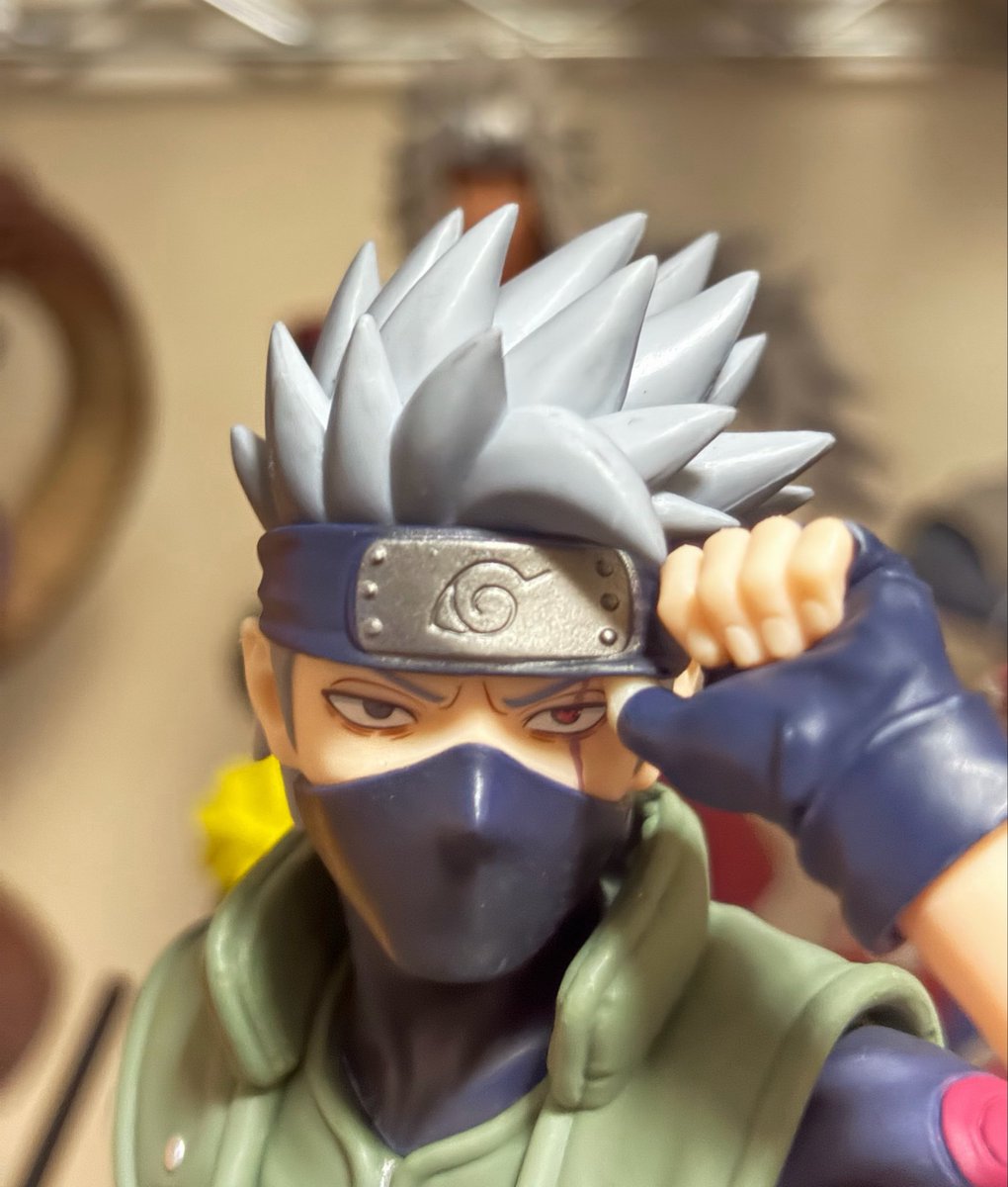 gacha90N's tweet photo. うちはカカシ開封。
発表された時から欲しかった一体。
評判聞いてドキドキしながら開けたけどめちゃくちゃいいじゃん🥹
額あてをくいっと上げる造形が"写輪眼のカカシ"って感じがして好み☺️ https://t.co/Yjy4C2WzJY