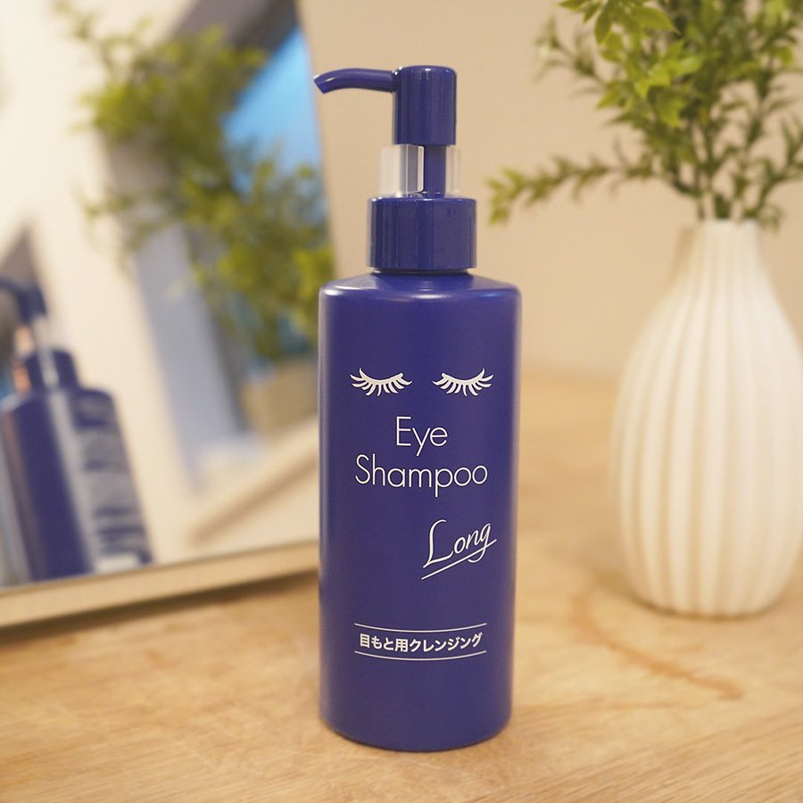 eyeshampoo's tweet photo. まつ毛や目もとを不潔にしていると…

✔︎ ドライアイ・ものもらい・眼瞼縁炎等
✔︎ まつ毛ダニ
✔︎ まつ毛の抜け毛、薄毛
等、目もとのトラブルの原因に…

目にしみないアイシャンプーは目のキワまで洗うことができます✨

特に、アイシャンプーロングはまつ毛を促進・保湿する美容成分配合です🧴 https://t.co/EprBodEZuW