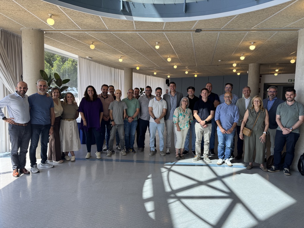 CDigital_TRS's tweet photo. L’Ajuntament de Terrassa participa a la TAULA TIC, amb més de 30 ajuntaments, per traslladar a @localret , @ConsorciAOC i a les diputacions catalanes, la necessitat d’un sistema d’informació integrat, interoperable i únic. 
 
#TransformacioDigital #AdministracioDigital https://t.co/du1GJOzj8G