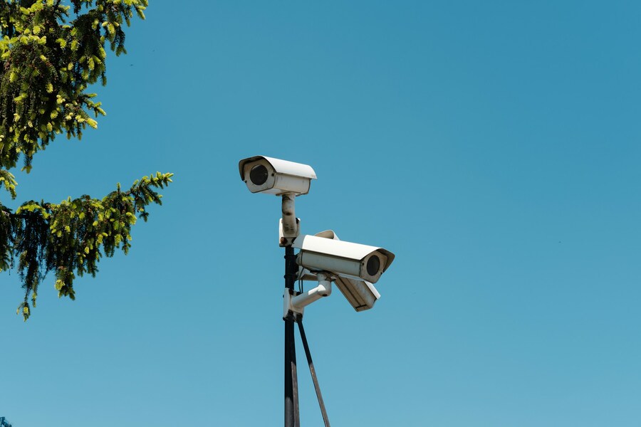 ParkingNear's tweet photo. Experts Warn of Rising Summer Travel Scams: What to Avoid Right Now

Don't get scammed this summer! 🥷🏻 Stay safe with expert tips. 🧠 Use our platform, https://t.co/l7fFhEmTJa, to guarantee a vetted off-site spot. ⛱️ Here's the link! 🖇️ https://t.co/fXrFeYkEEh #travelscams https://t.co/7Vg5JWWYJv