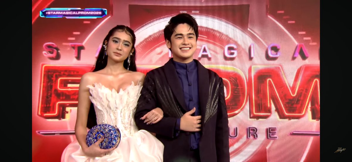 potcheiiii's tweet photo. LIZGUEL KO!!! 😩❤️

#STARMAGICALPROM2026 https://t.co/i8DdDidjyu