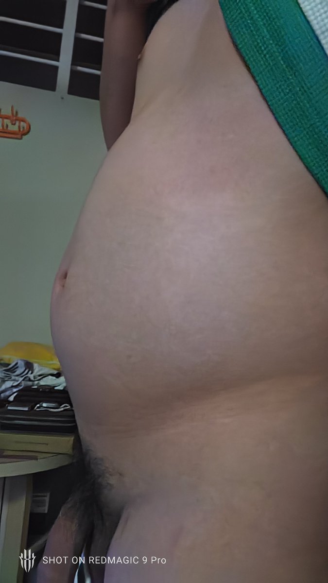 Shizeda1022's tweet photo. 太久没充气了退步了 #mpreg #孕夫 #bellyinflation #pregnantman #bigbellygut #ballbelly #mpregbelly https://t.co/R6QbrIfrWD