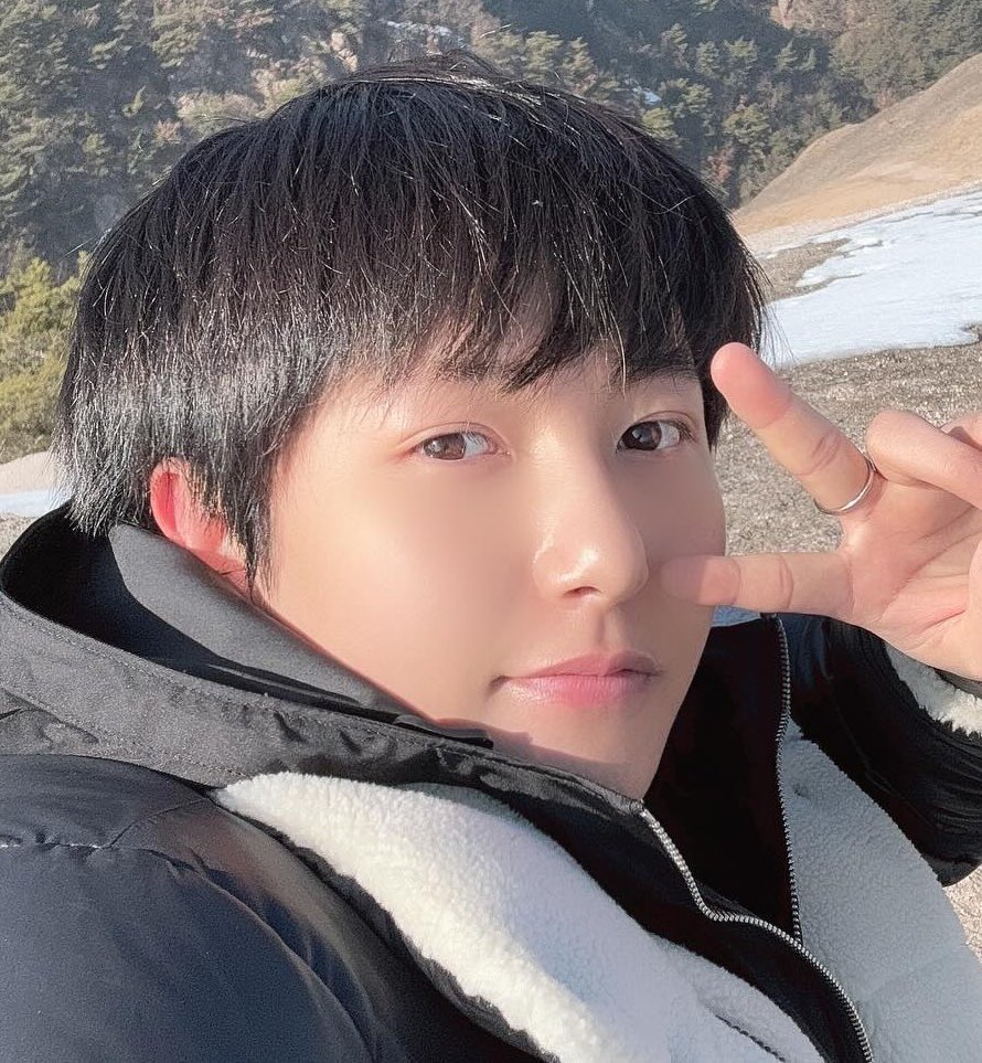 muing3to3's tweet photo. 뽀둥뽀둥쥔 🫧🐿️ https://t.co/ttMccmnNyi