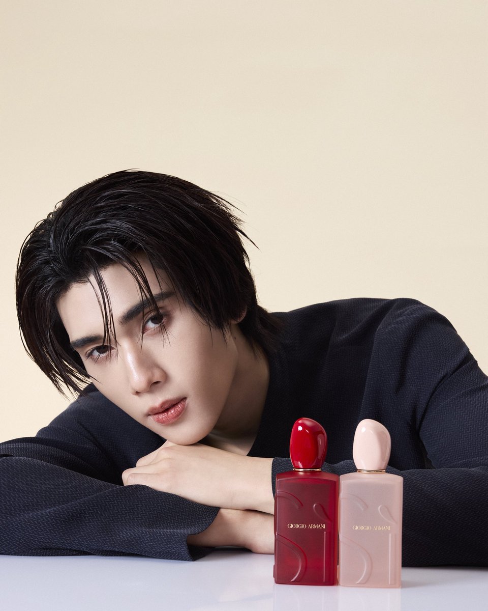 gangwayth's tweet photo. Armani Beauty มีความยินดีที่จะประกาศแต่งตั้ง คุณนพเก้า เดชาพัฒนคุณ (เก้า), คุณณัฎฐ์ฐชัย บุญประเสริฐ (ดัง) และ คุณรชานันท์ มหาวรรณ์ (ฟิล์ม) เป็น “GIORGIO ARMANI THAILAND FRAGRANCE AMBASSADORS” #ArmaniFragrance #KaoXSiBloom #DunkXSiBloom #FilmXSiBloom https://t.co/n9qFG8o7OY