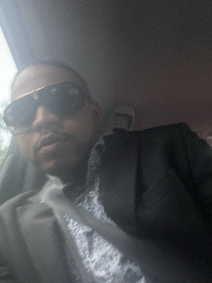 BossmnAaron tweet picture
