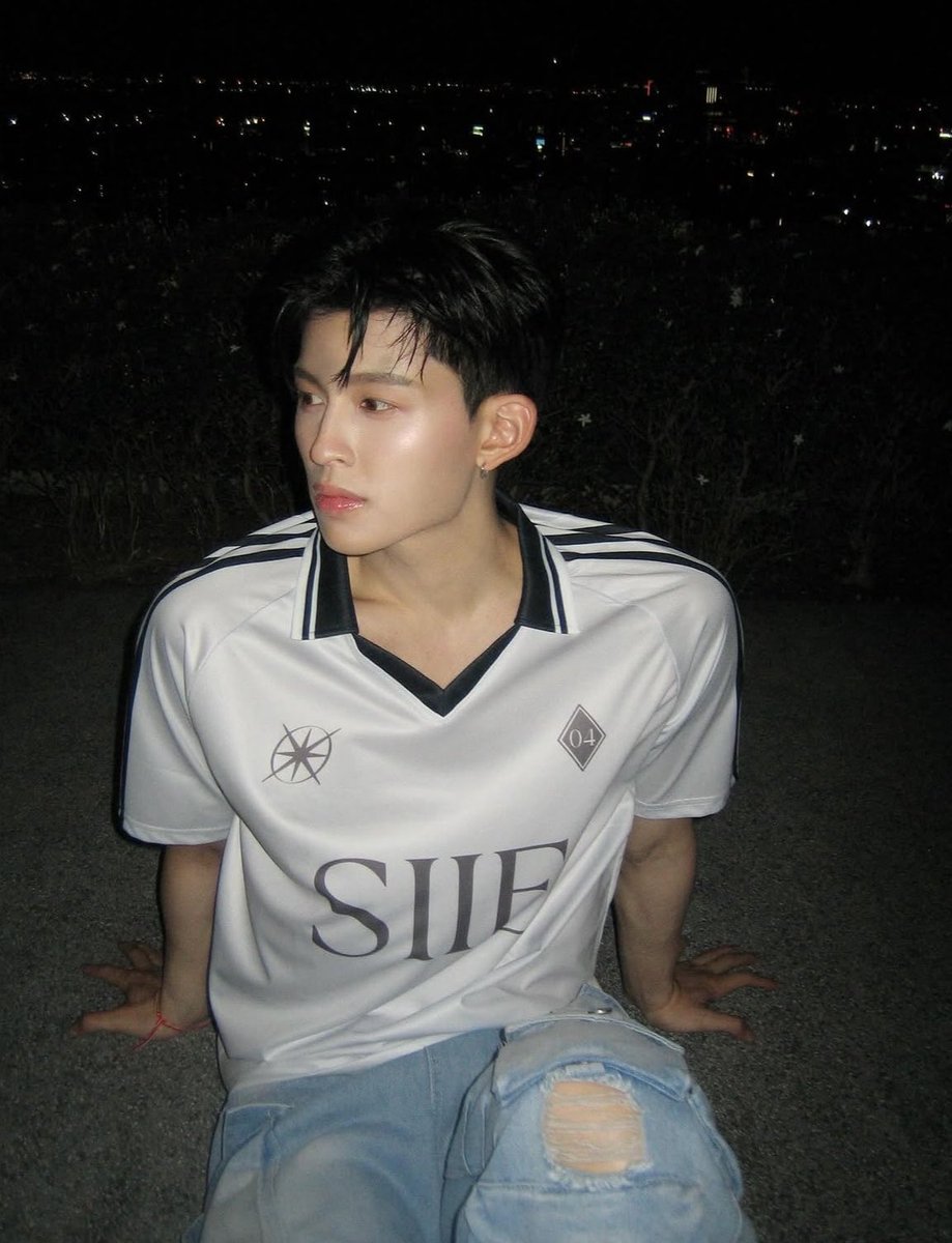 𝐯𝐢𝐜 ♡⸝⸝ tweet media
