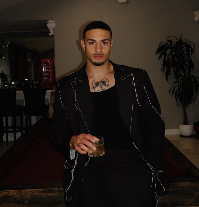 Juddfab's tweet photo. Best Male Face Card of Love Island USA, Season 6-8.
#LoveIslandUSA https://t.co/UodTKOntAa