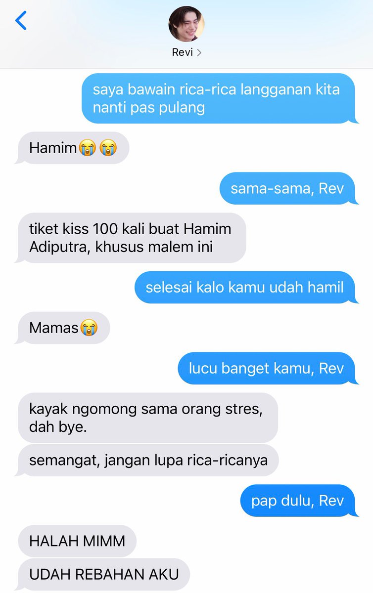 mielrosee's tweet photo. pondphuwin few tweets au, hamimrevi
"Revi kangen sama Mamas?"
cw// mention of male pregnant https://t.co/tqkyVHlCZw