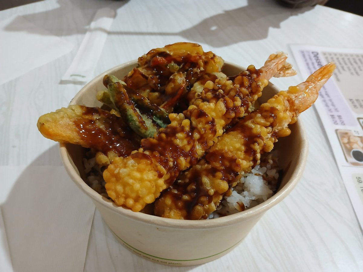 mymlondon's tweet photo. Koko's Kitchen in Willetton. 唐揚げ美味しかったぁ🤤もう1年も前から営業されてたって話で、いやいや超近所なのに全然知らなかったし、もっと早く知りたかったー！！お店の方々も明るくてフレンドリー🥰また行きます😊 https://t.co/iQmF7pzvHy