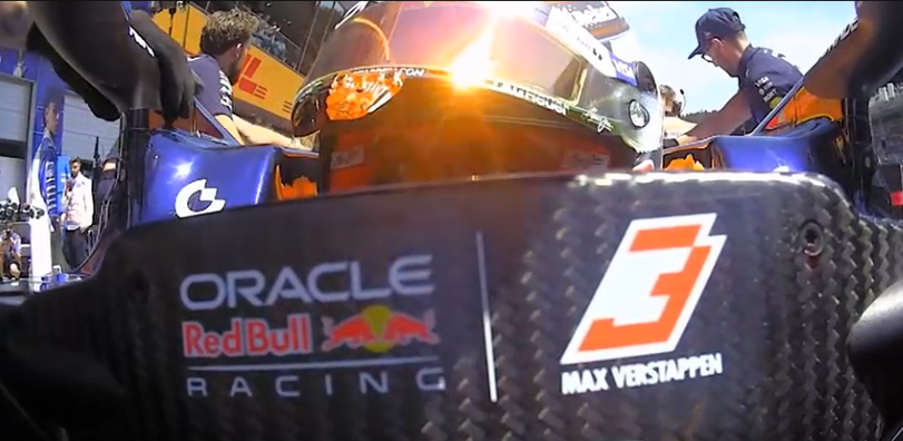 mandarthalorian's tweet photo. GREAT start to the fp1 as maxs car shat itself before even coming out of the pits

will redbull have one normal day #TUNEINTOFINDOUT https://t.co/aTqRQ7VGv7