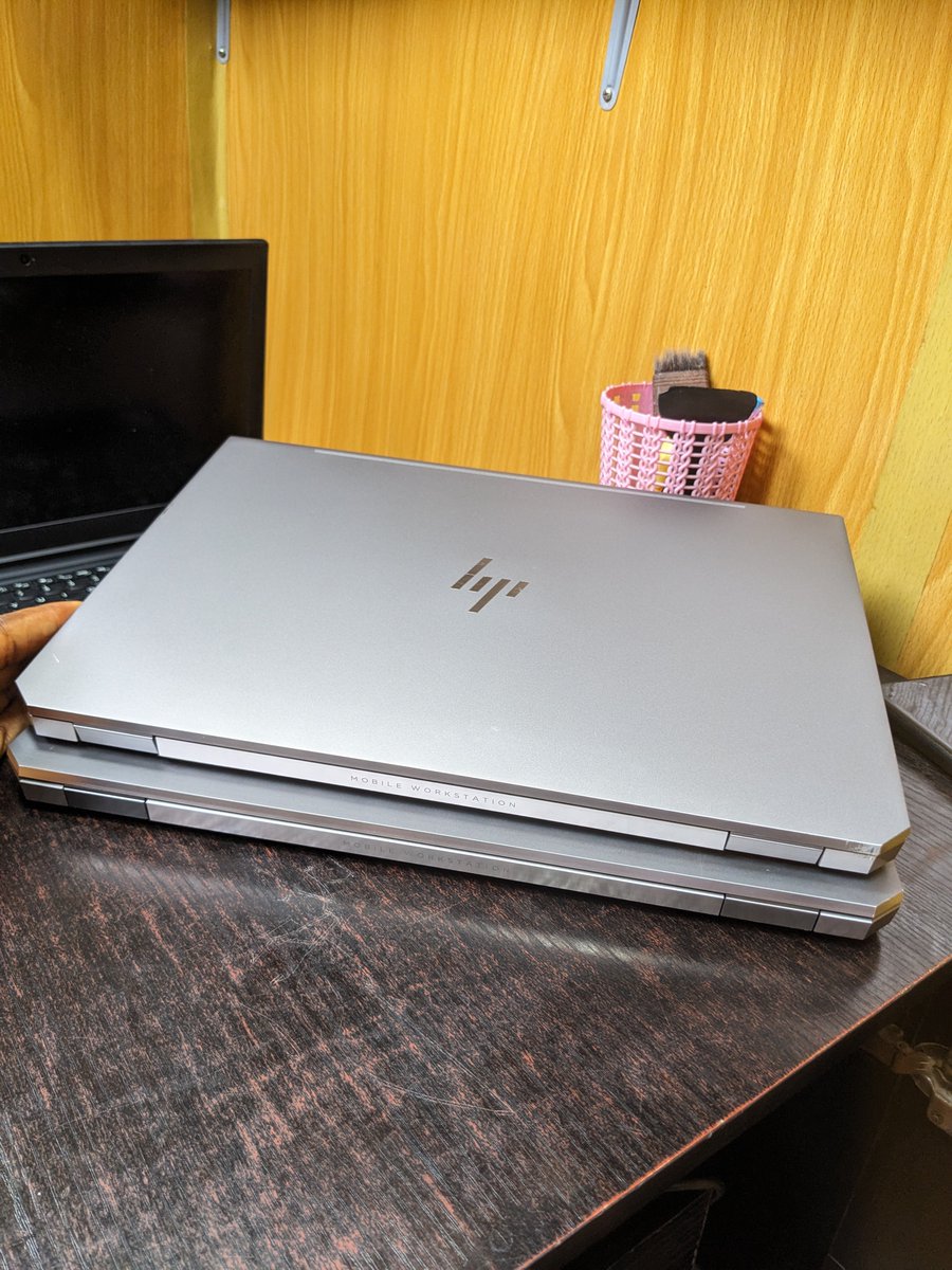 046Gadgets's tweet photo. HP Zbook Studio G5.  (430k)✅

Intel Xeon E-2186M @2.90GHz
8th Generation (6 Cores 12 Logical Processors)

16gb RAM/256gb SSD 

15.6" FHD Screen 
4gb Nvidia Quadro P1000 Graphics✅

Keyboard light 
Fingerprint 

4hrs Battery Life (Depends on Usage)
Windows 11 Pro (25H2) https://t.co/2NFzKzQa1W