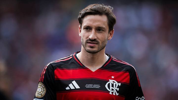 Euclides_flacrf's tweet photo. O River Plate não quer mais ficar com Vina de forma nenhuma e já avisou ao Flamengo.

O Flamengo por sua vez só aceita o rompimento do empréstimo com pagamento pela rescisão do acordo

Os clubes vão aproveitar o amistoso em Portugal para tentar entrarem em um acordo

Informação do Ge