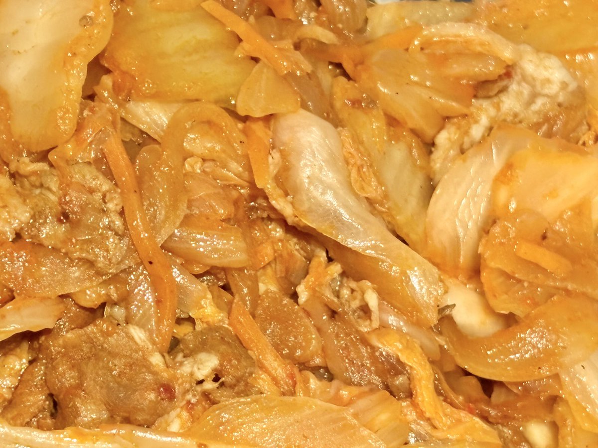 mifi0911's tweet photo. ◆晩ご飯に購入したお惣菜
麻婆丼
焼豚
合鴨ロース
豚キムチ
お酒350ml完(ALC5〜7%)×5缶

ホテル出て徒歩3分以内で行ける深夜スーパーあるのありがたい✨👏
思ってた以上にめっちゃ最高✨🤤🍺🐖🐓 https://t.co/57VXNubPlg