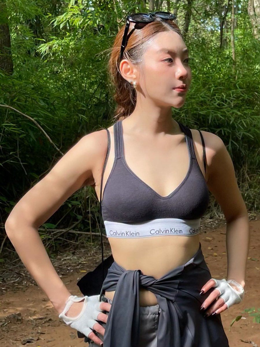 D_13_SP_'s tweet photo. ลงอีกที่ ที่รักของเหมียว https://t.co/NhRq5324d6