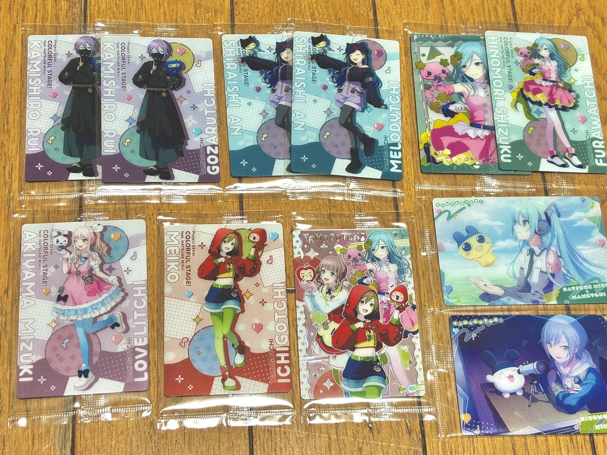 ri1214mk's tweet photo. コ���ビニでたまごっちコラボ発見した！
類くんとミクちゃん出たの嬉しすぎる😭 https://t.co/MTUTlhFZ7C
