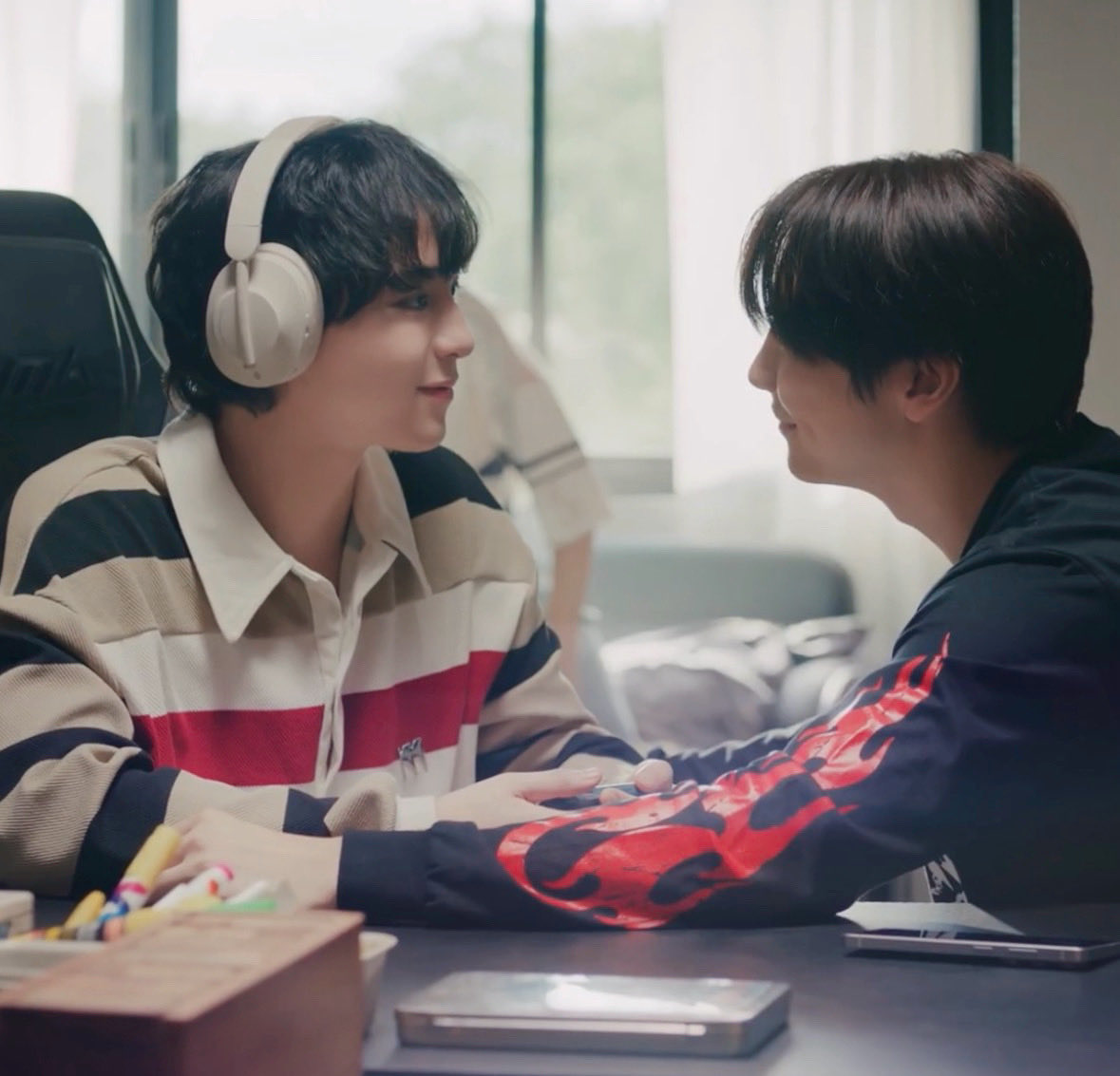 term_nutchara's tweet photo. แล้วน้องโซ่น่ารักมากอยากนั่งอวย3วัน3คืน

BE MY PLAYER TWO TRAILER
#ซอโซ่ล่ามธีร์Trailer
#ซอโซ่ล่ามธีร์ #BeMyPlayerTwo
#แม็กกี้บาส #บาสเด็กอ้วนที่แท้จริง https://t.co/C4E1GHDKHe