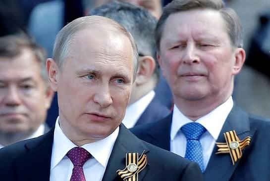 prof_preobr's tweet photo. Умер Сергей Иванов.
Один из ближайших соратников Путина, экс-глава его администрации, экс-министр обороны, считавшийся в 2007 году потенциальным преемником.
Правда, после 2016 года значимых постов он не занимал, хотя и заседал в Совете безопасности.
Иванову было 73. https://t.co/KxMzXt1SL7