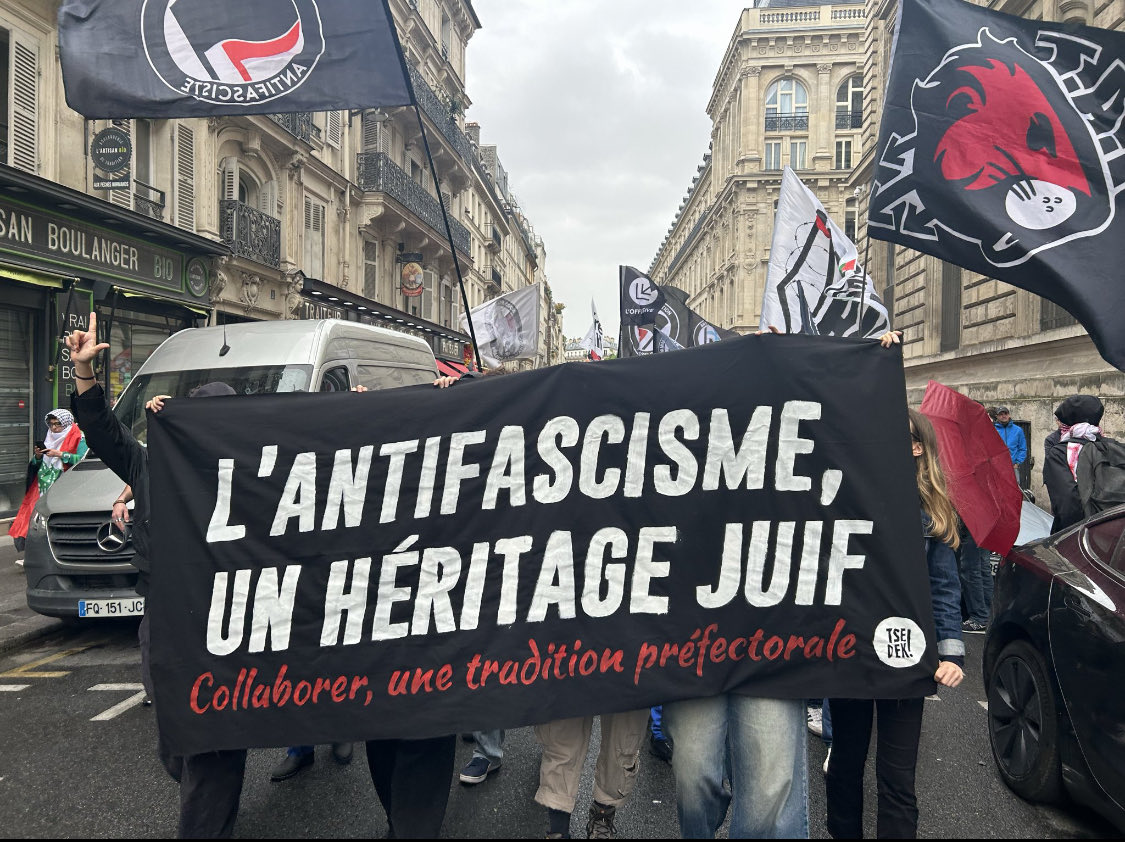 01Spectateur's tweet photo. @DelormeJul11265 Est-ce qu’on peut faire l’amalgame avec eux : https://t.co/Bv0Udh1KcG