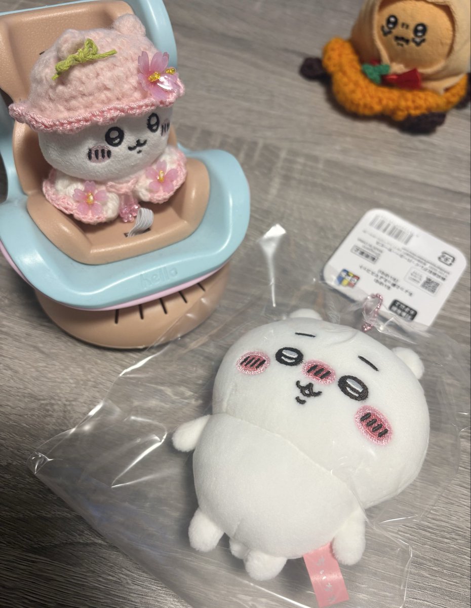 pushutoo's tweet photo. 酔っぱらいちいがカワイスギル https://t.co/4IRABNG7oU