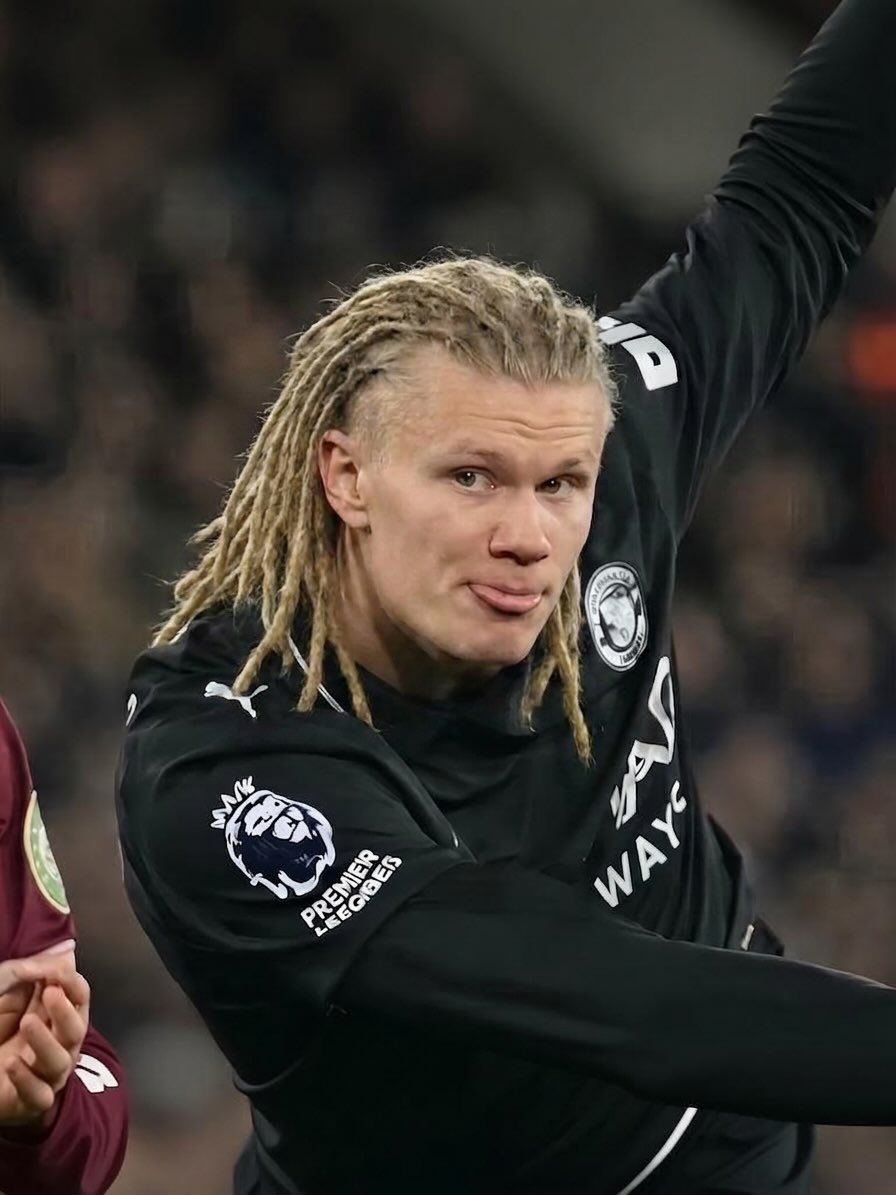 FootballInvite's tweet photo. 🤔💇‍♂️ 𝐖𝐇𝐈𝐂𝐇 𝐇𝐀𝐀𝐋𝐀𝐍𝐃 𝐇𝐀𝐈𝐑𝐒𝐓𝐘𝐋𝐄 𝐈𝐒 𝐁𝐄𝐓𝐓𝐄𝐑? https://t.co/RWXAaaTi6a