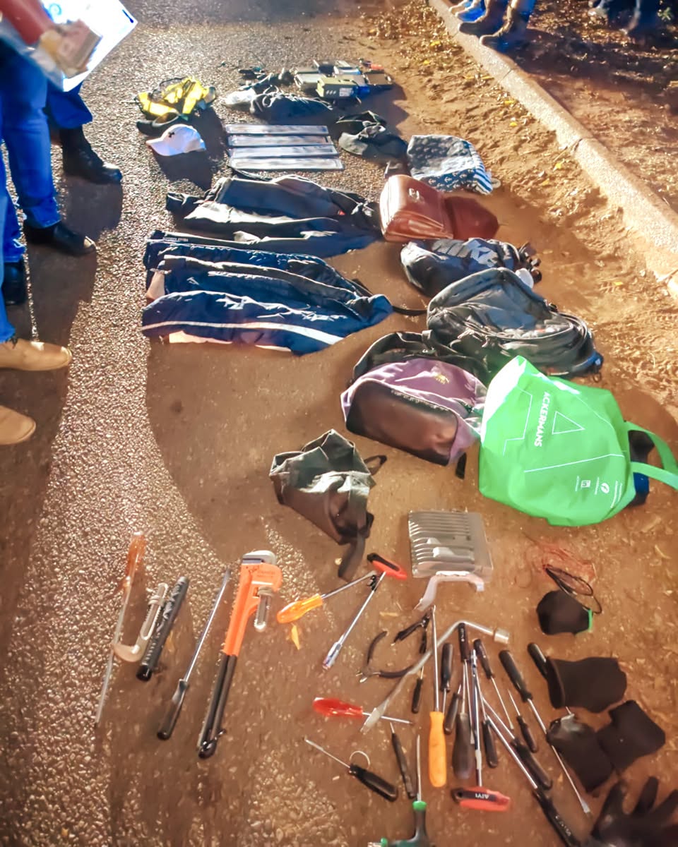 _ArriveAlive's tweet photo. A coordinated intelligence-driven operation in Pretoria North led to the recovery of a stolen vehicle and the arrest of a suspect linked to a vehicle theft syndicate.

https://t.co/JUI9if5LPt

#ArriveAlive #VehicleCrime https://t.co/EzppeVFG3L