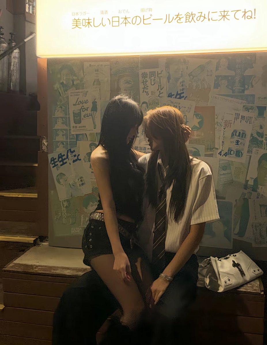 Jiejie5kepd's tweet photo. What should I sacrifice to experience this?
#wlw #les https://t.co/0jRKWhYo7o