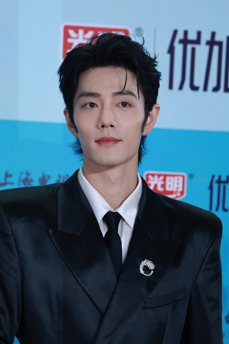 D_TheEveryDay's tweet photo. เนี่ย ลุคนี้ ให้ 12/10 หล่อกินคนเกิน เด็กสาวจะอยู่กันยังไง อัพเดทรูปจากแอคบันเทิงห่านนะคะ https://t.co/jZQw4OeQGW