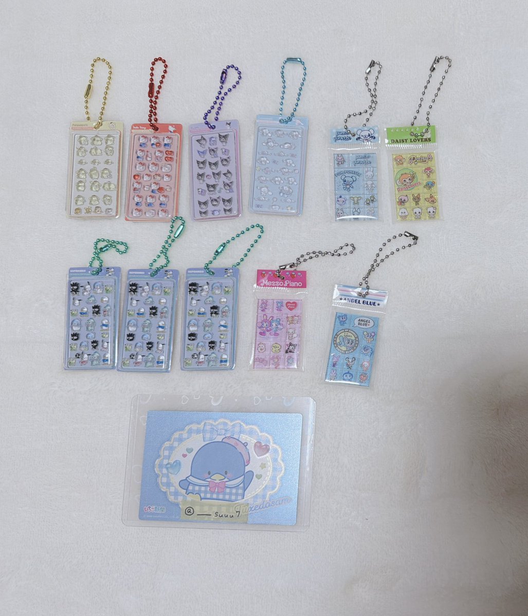 _____suuu7's tweet photo. 【譲渡】
ガチャガチャ めじるしアクセサリー
ミニチュアチャーム

譲 : 画像のもの

求 : 定価＋送料
       めじるし タキシードサム

ALT必読
全て開封済みのためご理解頂ける方のみ
検索からでもお気軽にお声掛けください🍒ྀི https://t.co/MPVjh8k83F