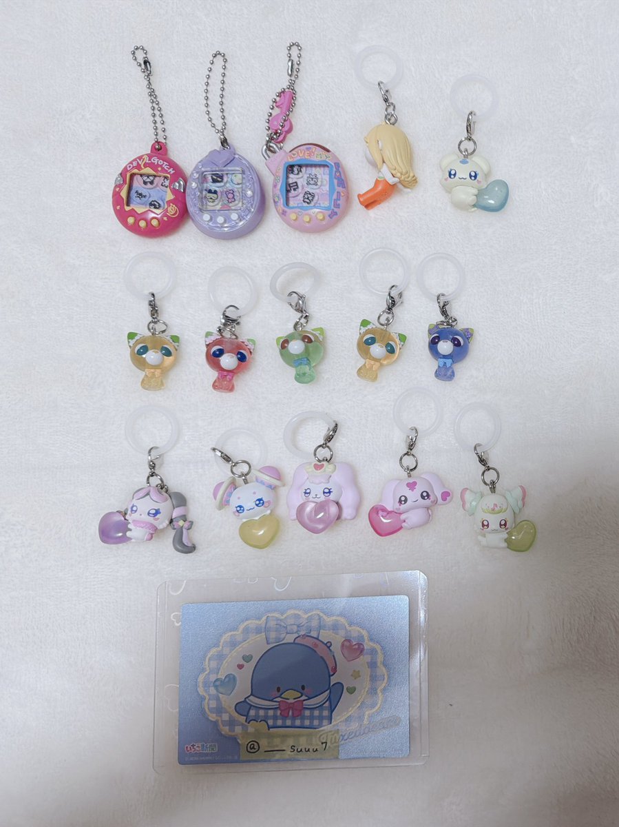 _____suuu7's tweet photo. 【譲渡】
ガチャガチャ めじるしアクセサリー
ミニチュアチャーム

譲 : 画像のもの

求 : 定価＋送料
       めじるし タキシードサム

ALT必読
全て開封済みのためご理解頂ける方のみ
検索からでもお気軽にお声掛けください🍒ྀི https://t.co/MPVjh8k83F