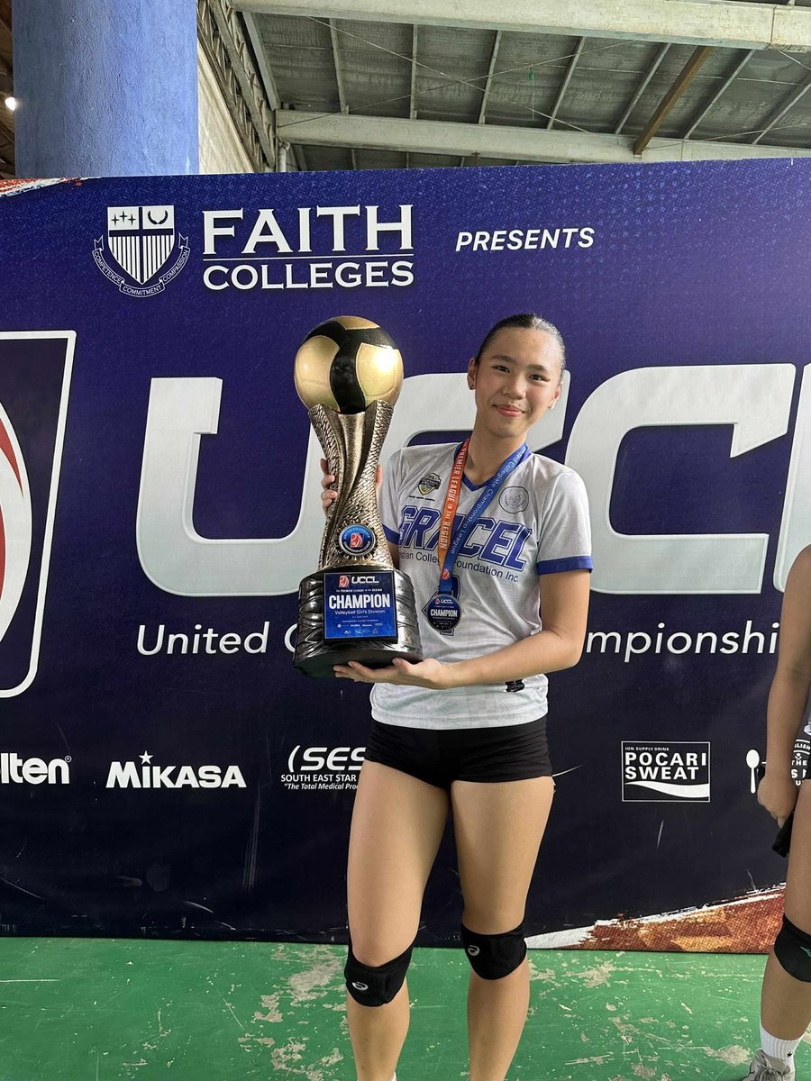 QueenHellaxx's tweet photo. Welcome to Ateneo, 

🦅 Akeyla Bartolobac
🦅 Brianna Ang
🦅 Jilgray Belista 
🦅 Sabine Valdez 

Good luck and One Big Fight!! 💙🤍 https://t.co/GNm4upCq9Y