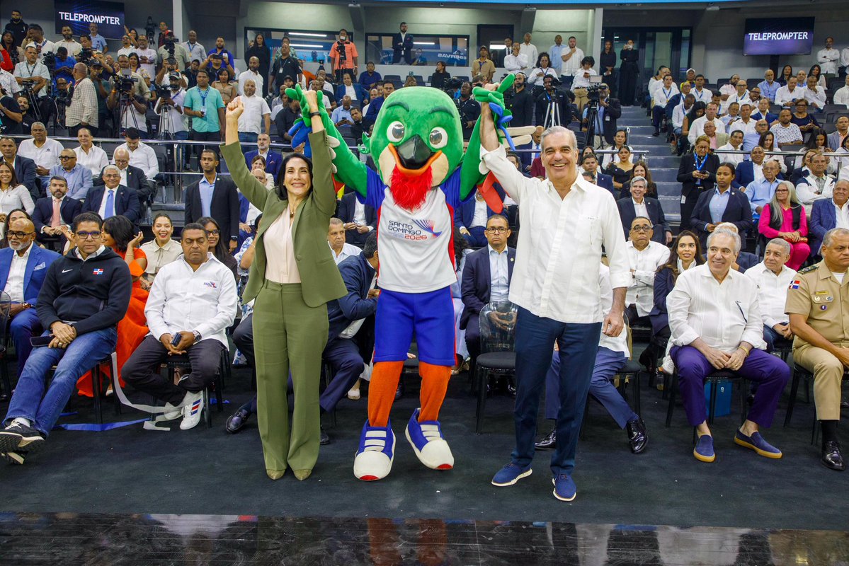 FelixReynaE's tweet photo. El baloncesto dominicano vive un antes y un después con la entrega de la renovada Arena Banreservas Virgilio Travieso Soto. Un escenario con estándares internacionales que fortalece el deporte nacional y coloca al país en condiciones de recibir partidos de la NBA. https://t.co/9eoXBlcuD1