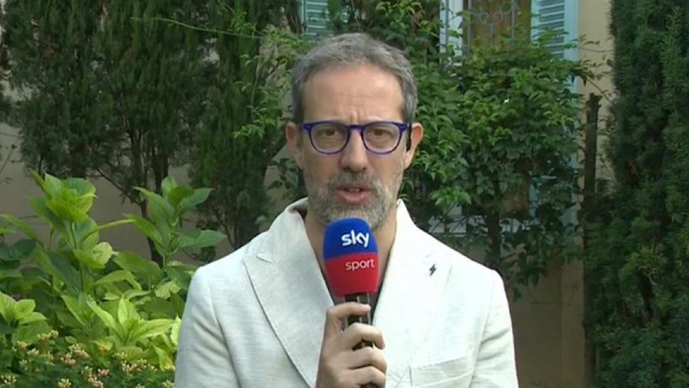 luchino_saltato's tweet photo. È vero, si, il Como ha comprato Nico Paz, ma non mi fascerei la testa: da quel che risulta l’Inter adesso si siederà a parlare con il Como per cercare di portarlo in nerazzurro. Marotta e Ausilio stizziti dal comportamento del giocatore, del Real e del Como. 

Luca Marchetti https://t.co/2F5cuH31zY